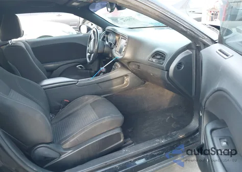 2015 Dodge Challenger R/T z USA, uszkodzony, nr VIN 2C3CDZAT7FH775080